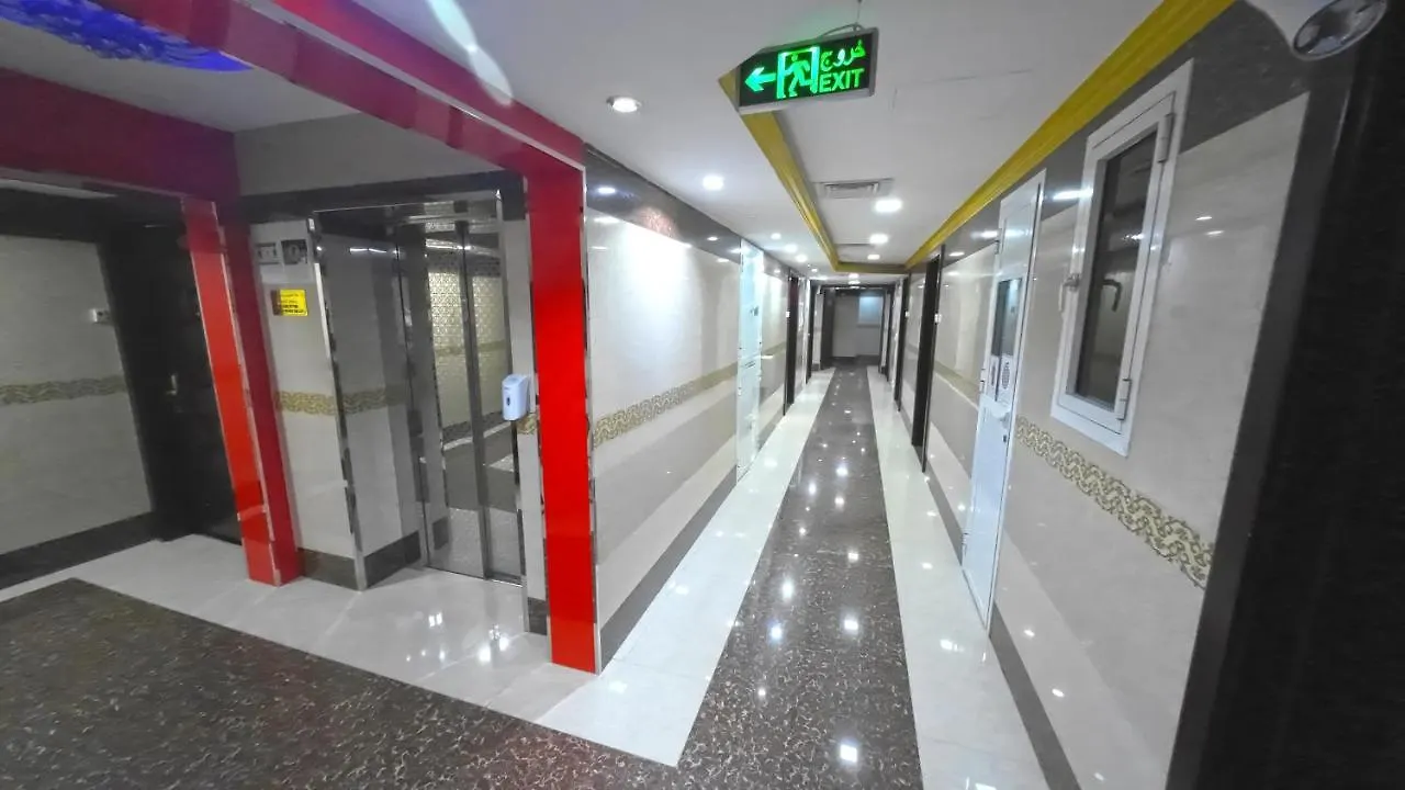 Maaeen Hotel ドバイ