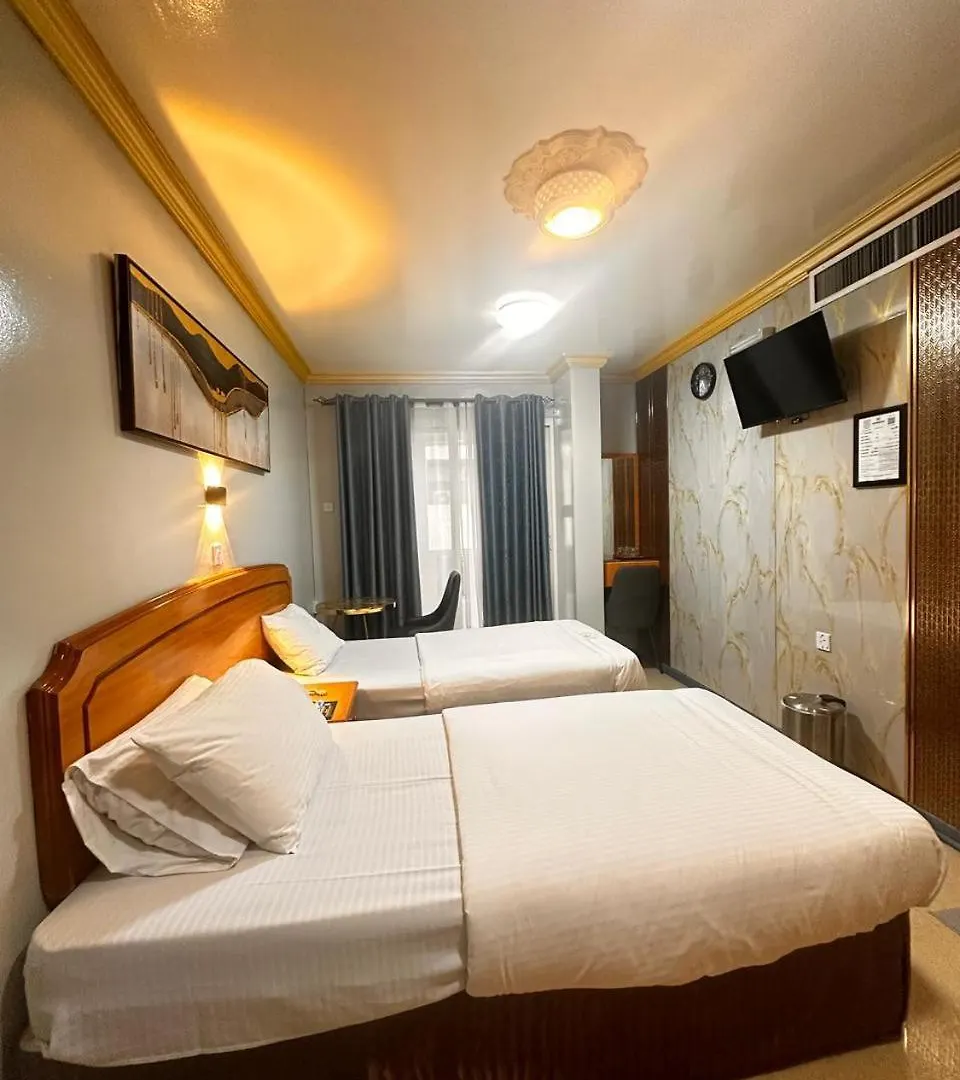 Maaeen Hotel ドバイ