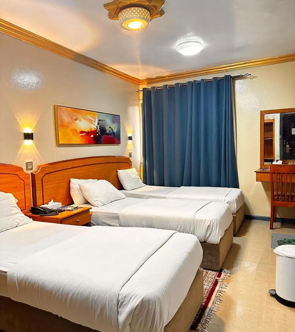 Maaeen Hotel ドバイ アラブ首長国連邦